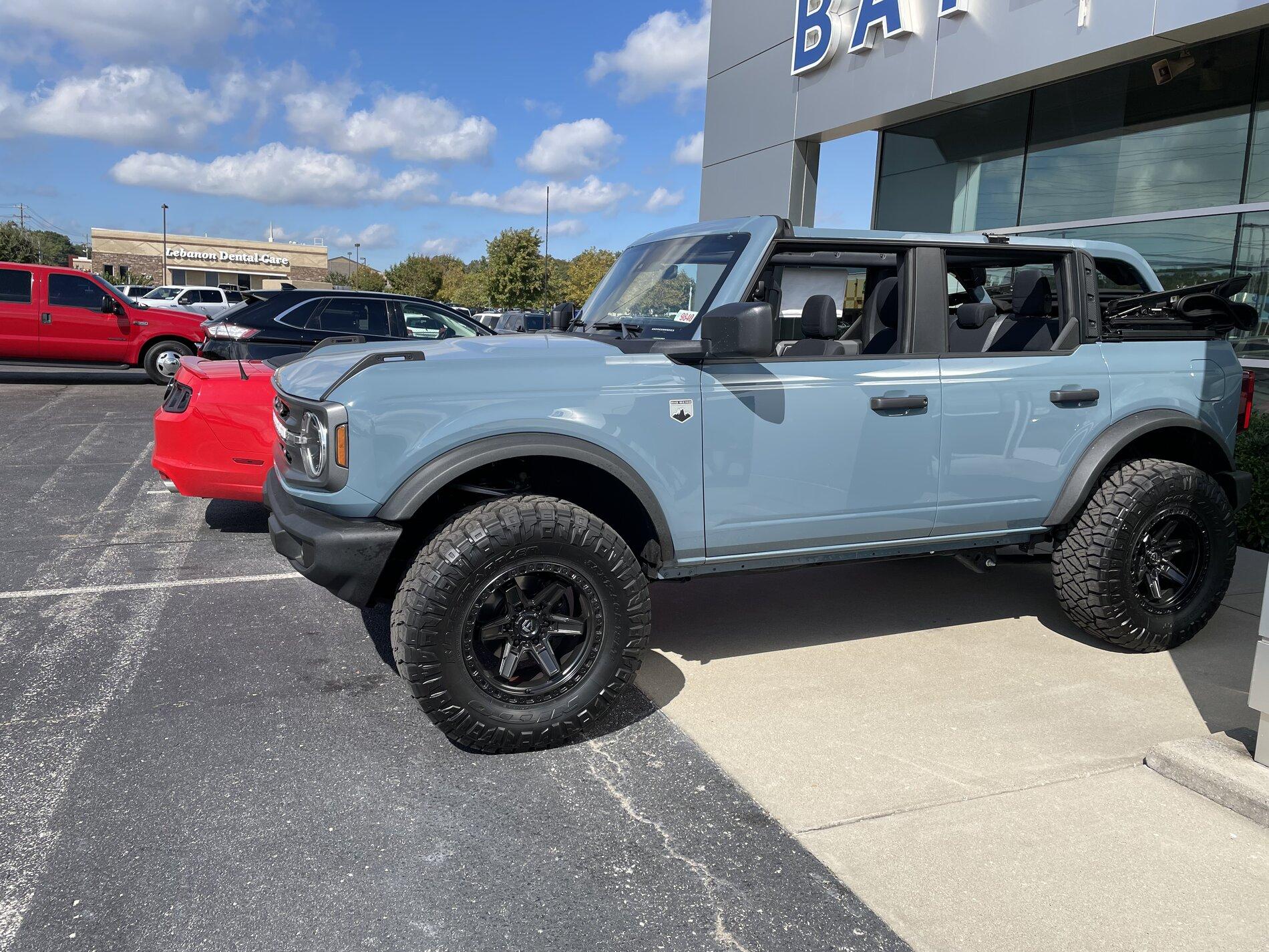 Jeep Gladiator Current opinion of the Bronco? 5D086BC8-A22F-4B47-8AF1-2488C57CA9FF