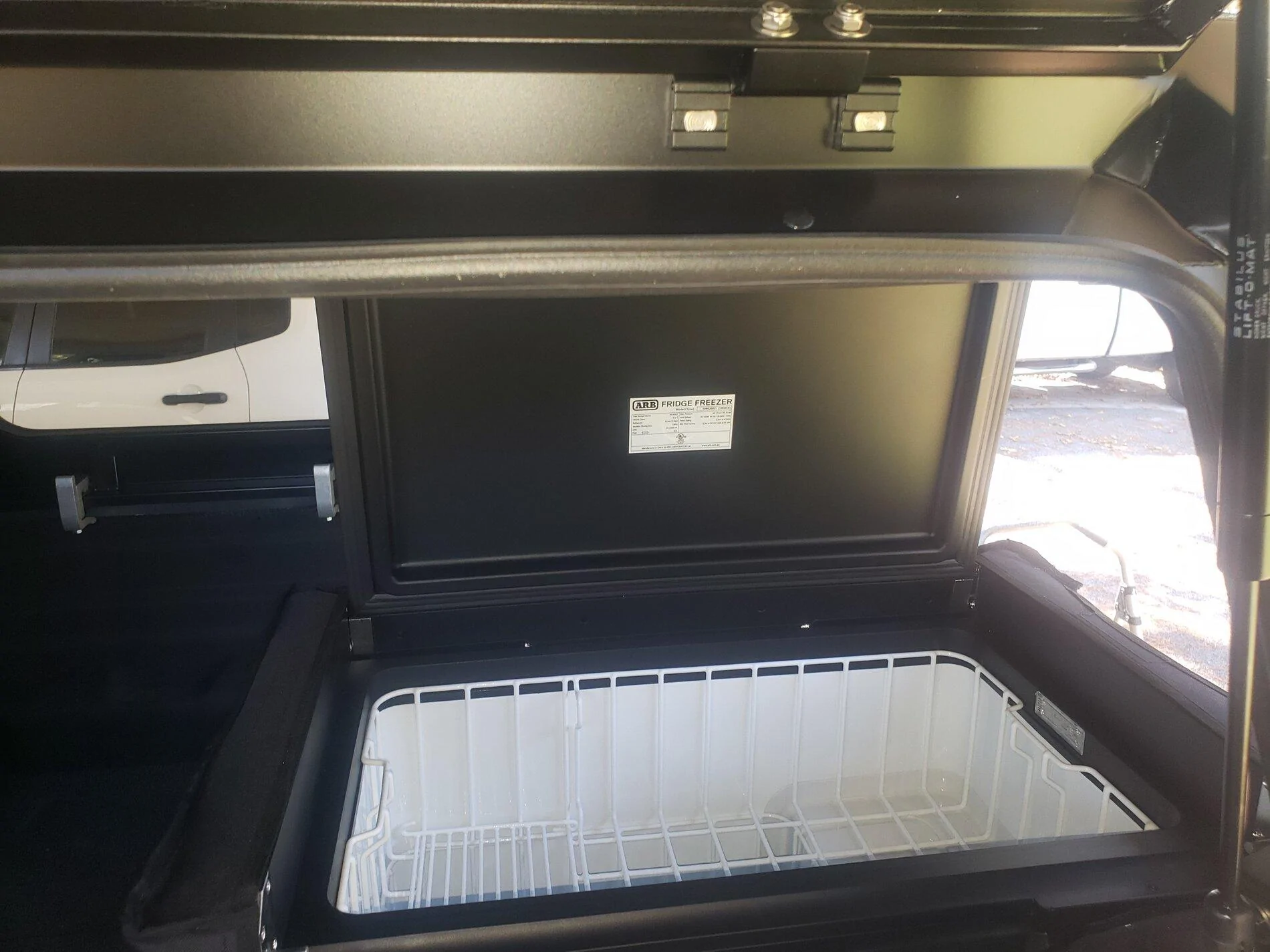 Jeep Gladiator ARB Zero freezer install 20211023_123206