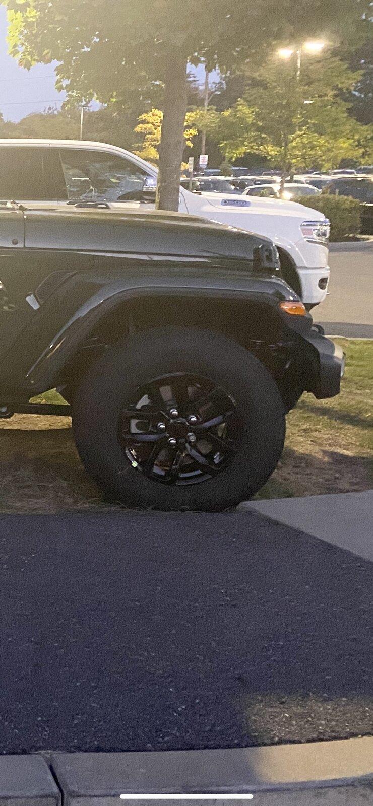 Jeep Gladiator 2022 Rumors? 5E9E06C8-1804-4BCF-A4FB-95A1E4B6F493