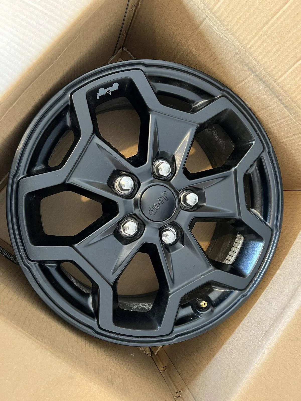 Jeep Gladiator Willys Black Wheels 17x7.5 5C55F054-C057-46CA-B837-D320A423164B