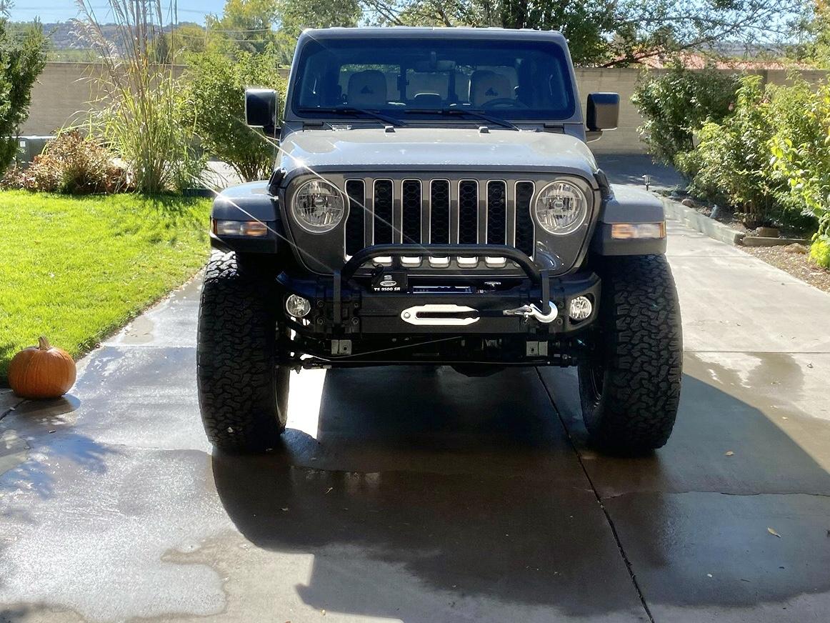 Jeep Gladiator Request for pictures of Diesel Gladiators with lifts 2B61D3FB-76AF-4115-9912-629E6021D110