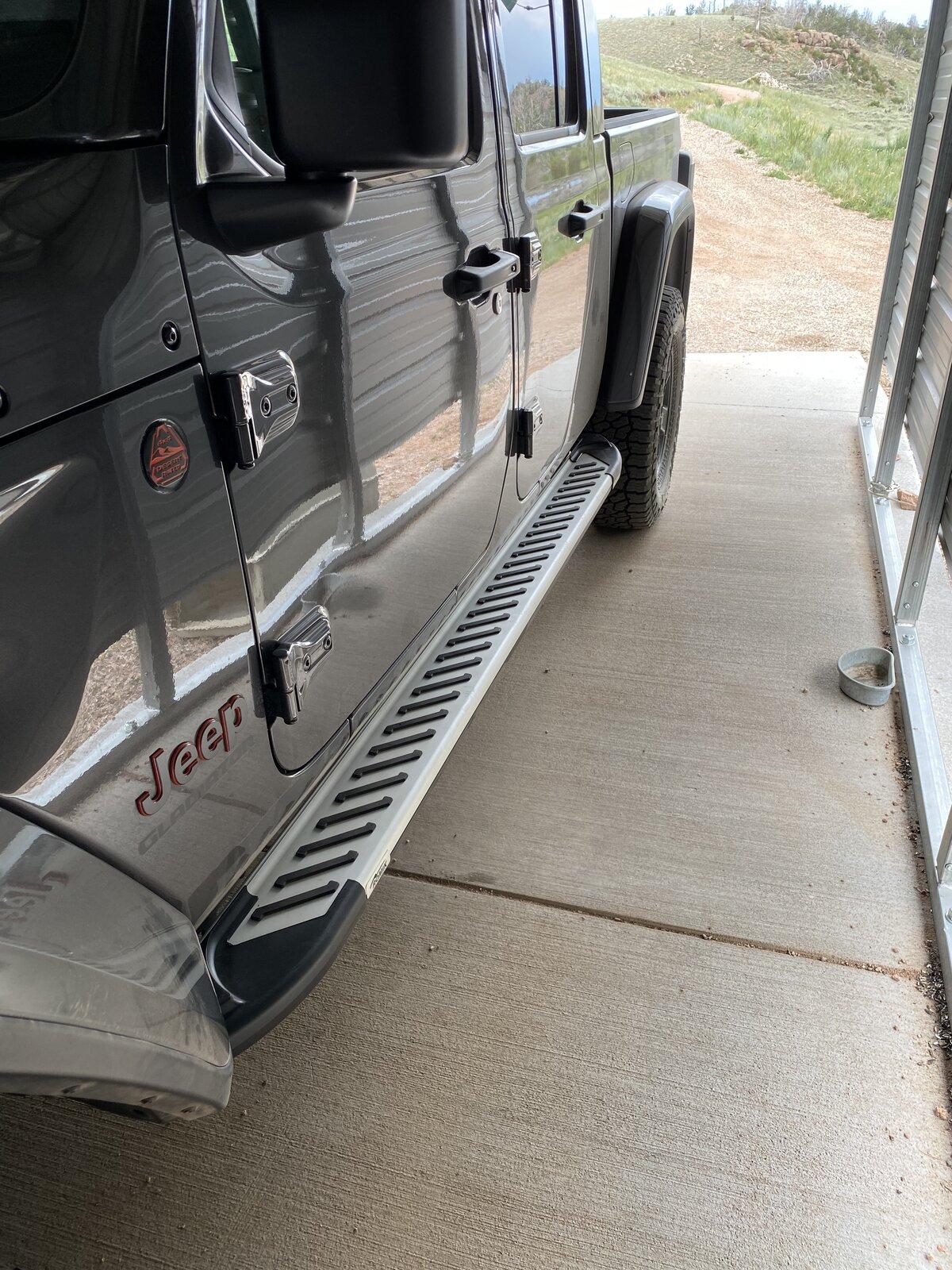 Jeep Gladiator Side steps/rails etc.   what are you all runnin ? 9FD2B910-ED9A-4CDE-AA7B-D15EA9EE21B7