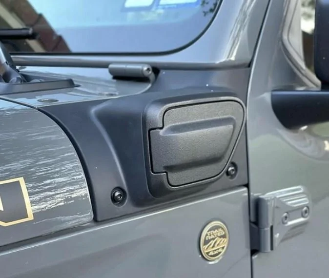 Jeep Gladiator External “air” concept from Wayout concept Eon