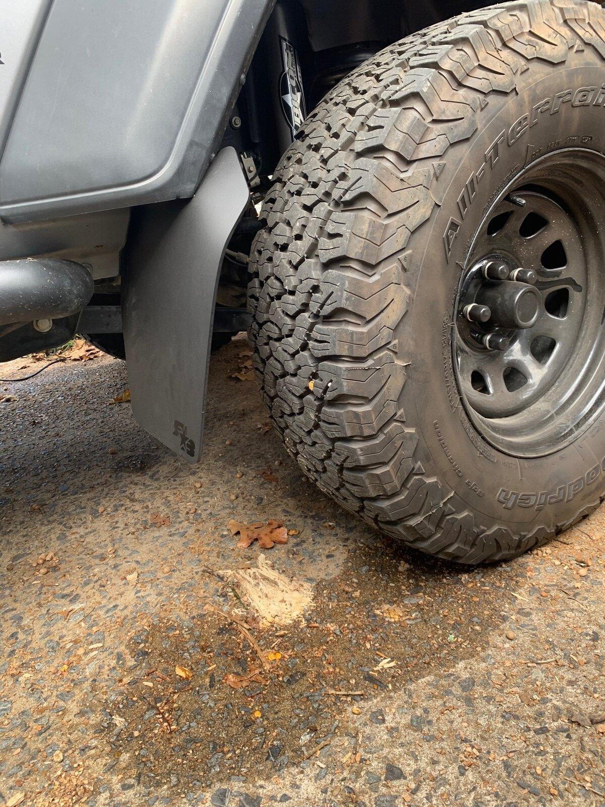 Jeep Gladiator Rokblokz Installed Mud Right