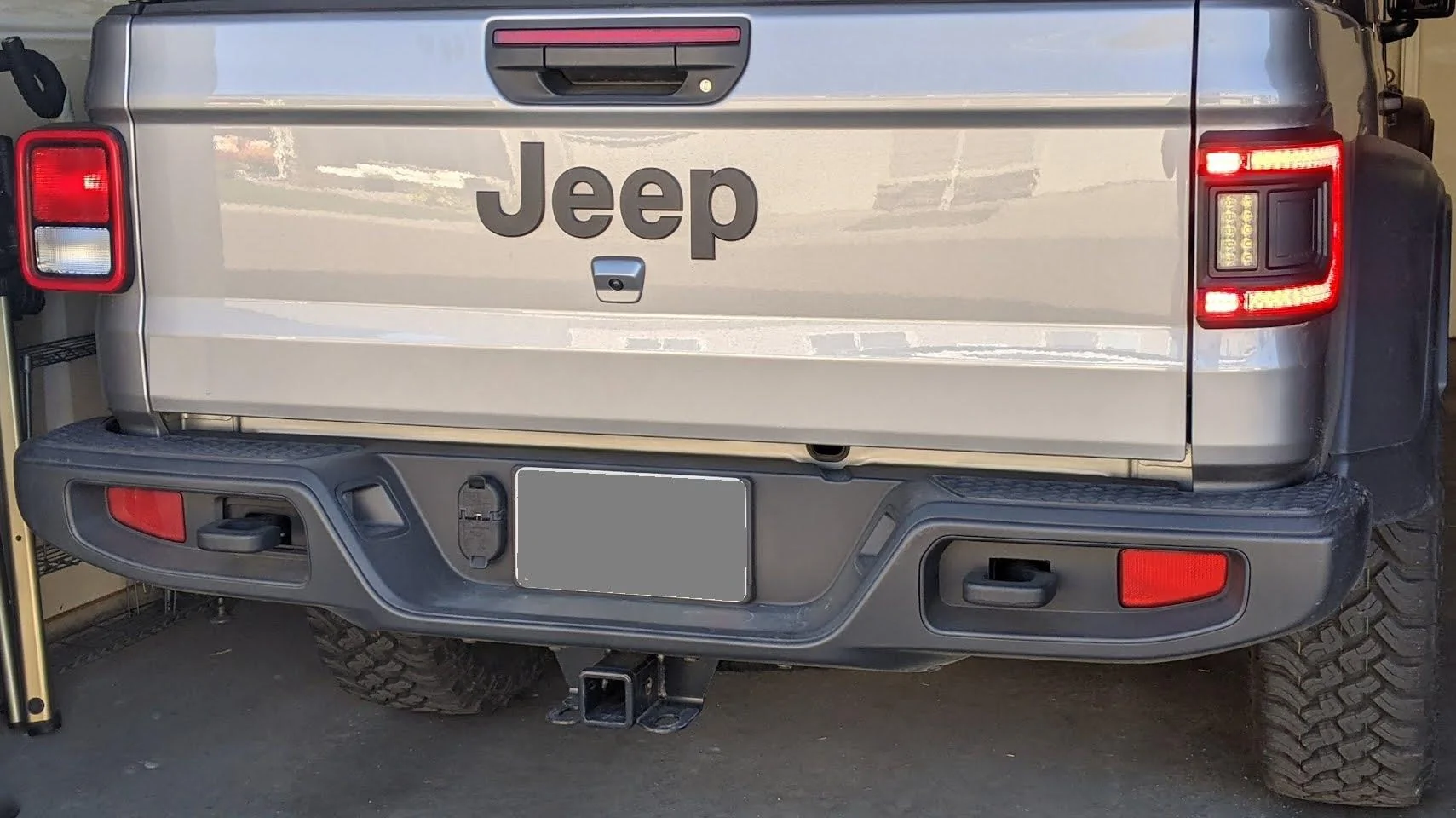 Jeep Gladiator Flush Mount Tail Lights 1