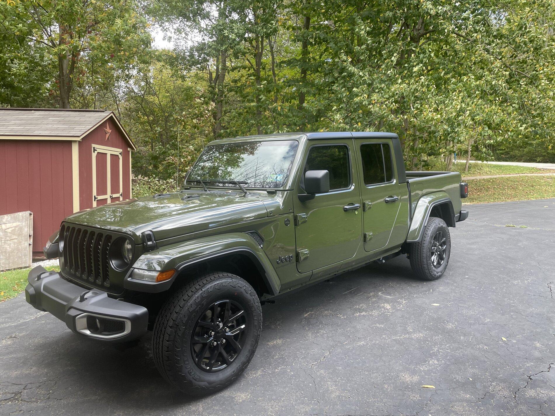 Jeep Gladiator Took Delivery of Your JT? Sign in Here! 5FF0D8D1-643D-484A-9652-A3C938ADD2EB
