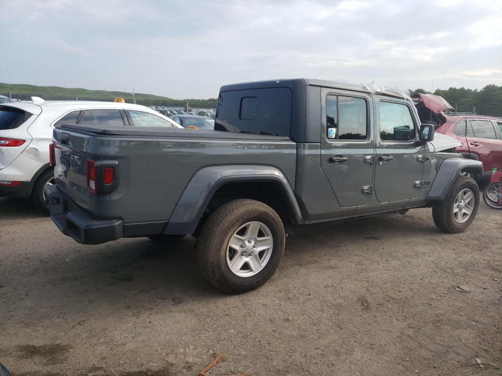 Jeep Gladiator am I crazy? 69b73c05-11bb-4c6e-b223-0d254f7ac43d