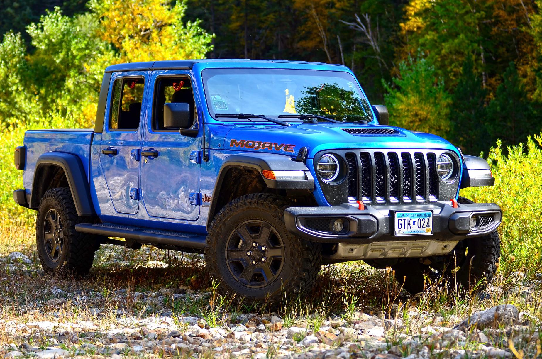Jeep Gladiator Gladiator Glamour Shots mojave1