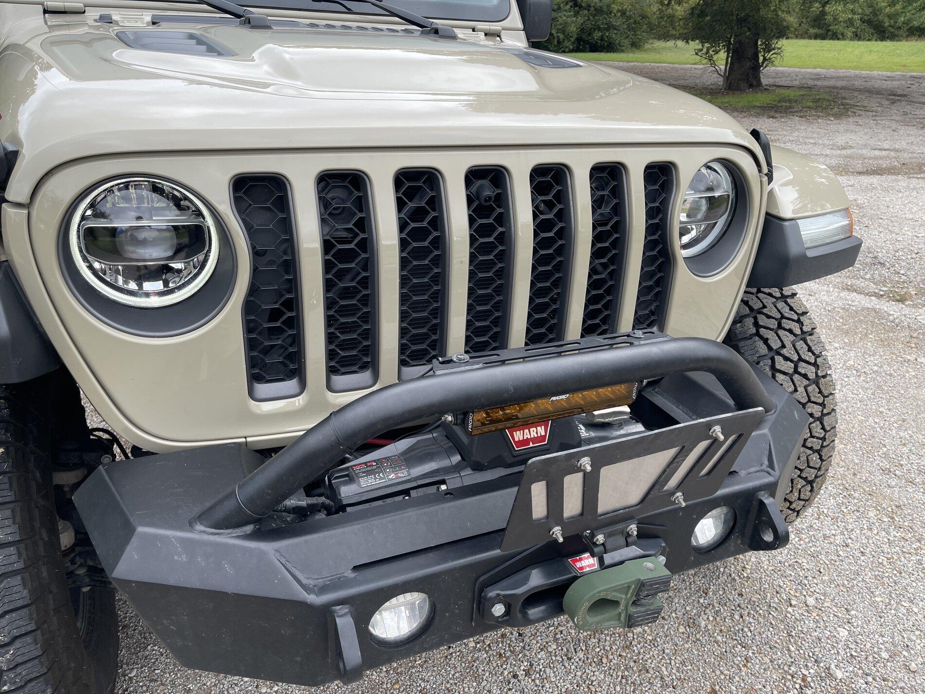 Jeep Gladiator LOD Signature Shorty Front Bumper 9E21DB8E-B570-4E04-9025-BA0016587EB5