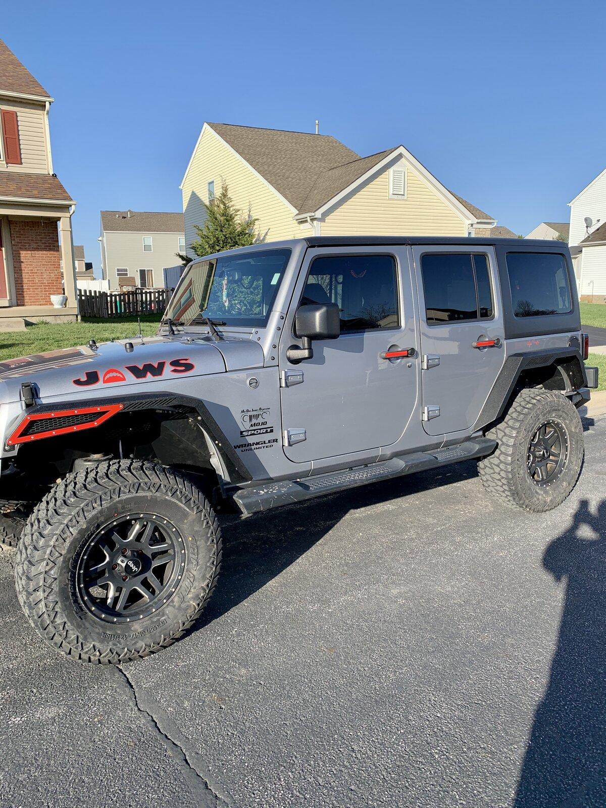 Jeep Gladiator Would love to see Jeeps that are owned by women! 65B8012C-7DE5-4E90-8602-52F276846A26