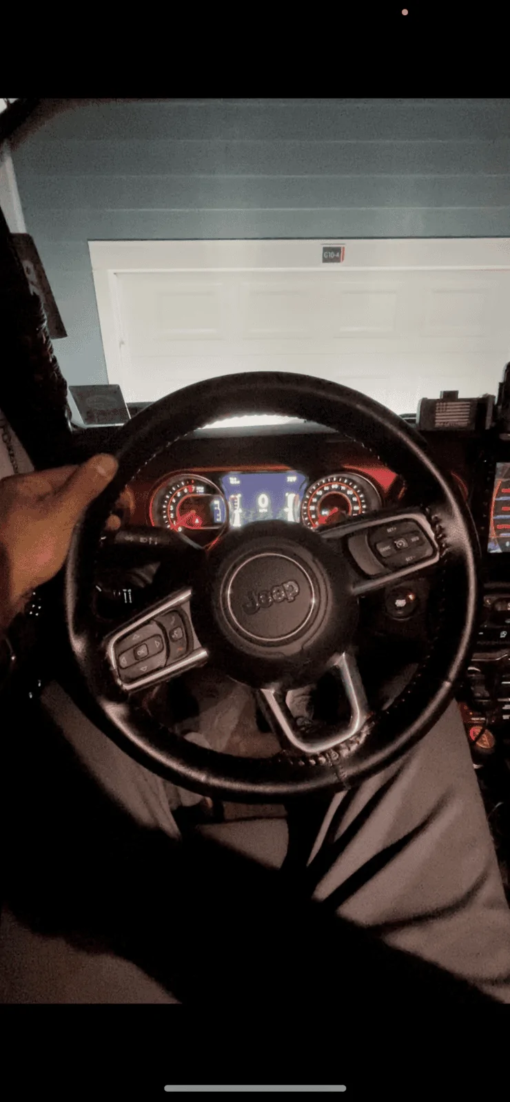 Jeep Gladiator Steering wheel turns left with no driver input F81225A9-12AF-4366-A495-5263057DD6F0