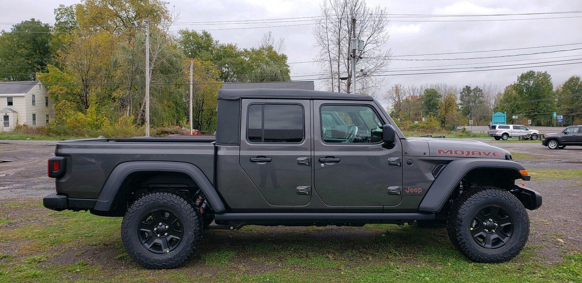 Jeep Gladiator 2021 Gladiator rock rails for sale IMG_20211026_081841
