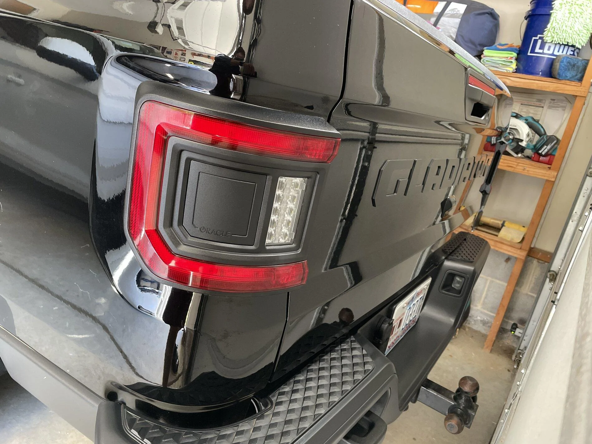 Jeep Gladiator Flush Mount Tail Lights 8B01DFEB-BEAE-4BC0-A1BE-0A745E909384