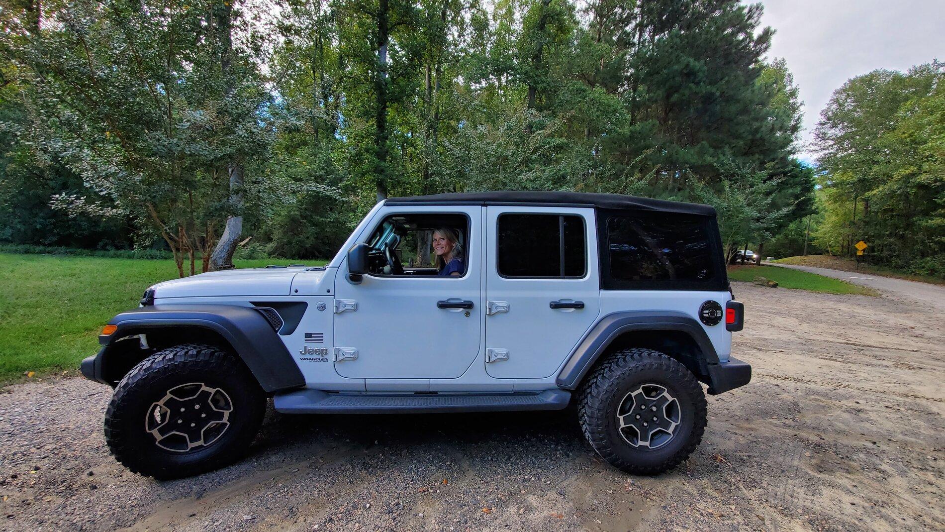 Jeep Gladiator Would love to see Jeeps that are owned by women! 20210922_175235