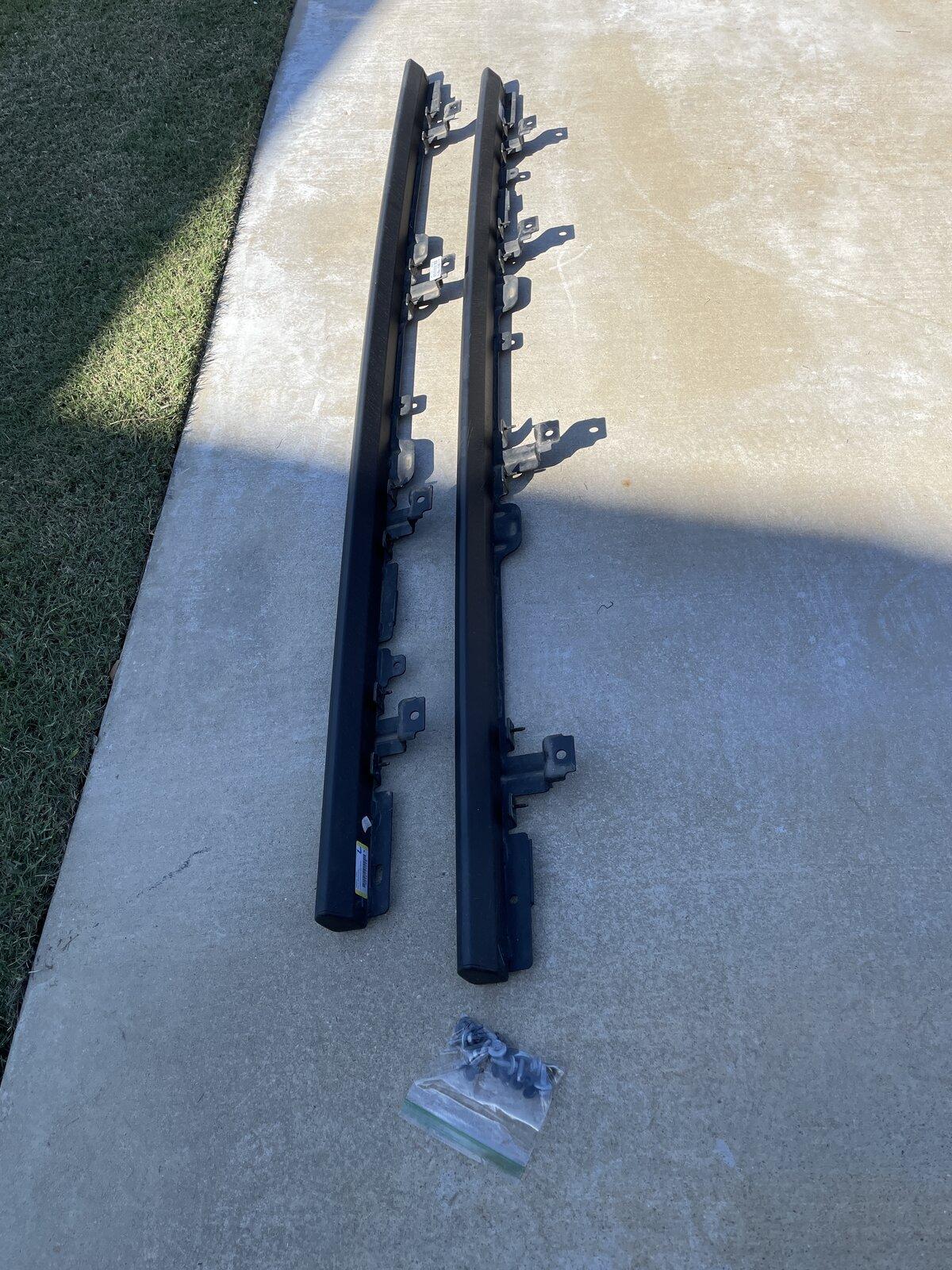 Jeep Gladiator OEM Gladiator Rubicon Rock Rails FREE IMG_0827.JPG