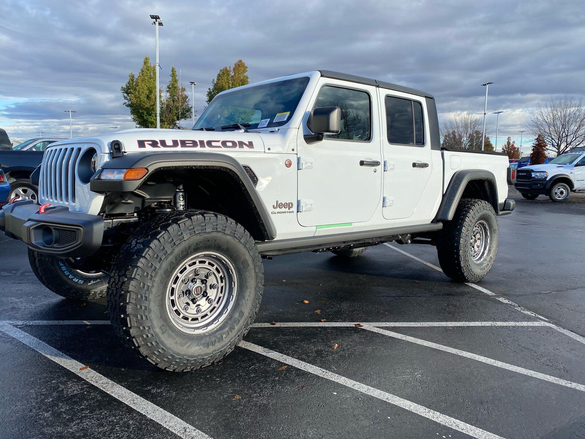 Jeep Gladiator (VolatileA) Big Sur - 2021 Sting Gray Mojave Build A71C134D-7F21-4581-A08C-20D3DC505982