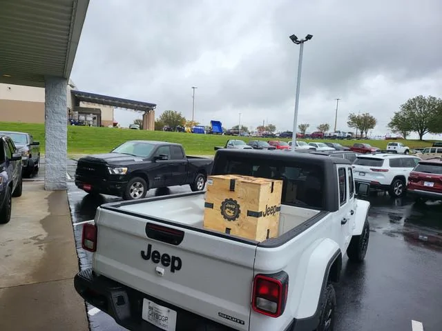 Jeep Gladiator Gupton Motors up to 8% below invoice 20211029-123908