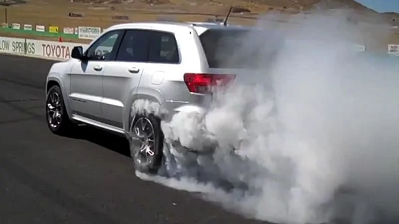 Jeep Gladiator New wet pavement handling issues?... jeepburnout