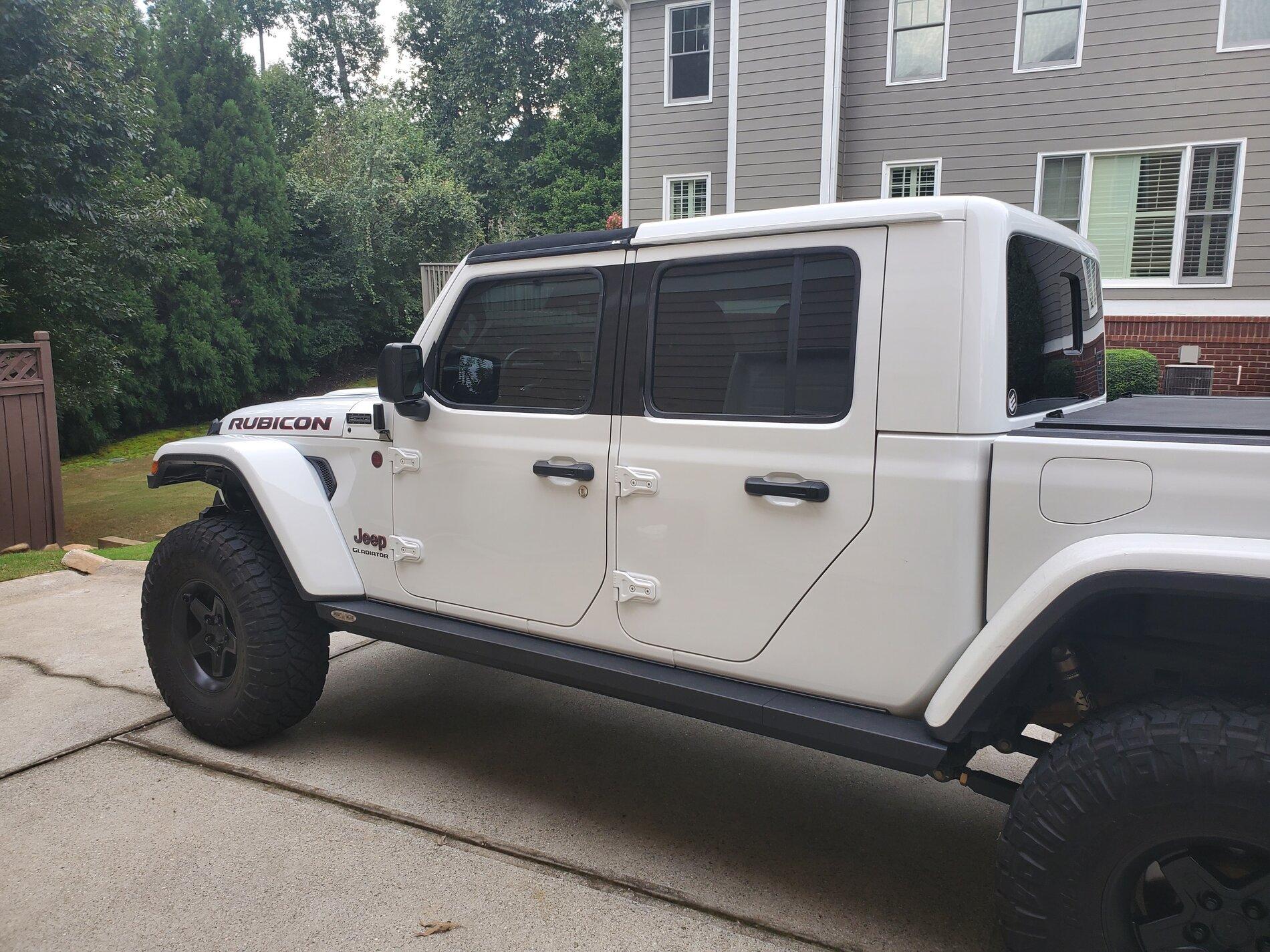 Jeep Gladiator Windshield Tint % to go with? 20210917_174728