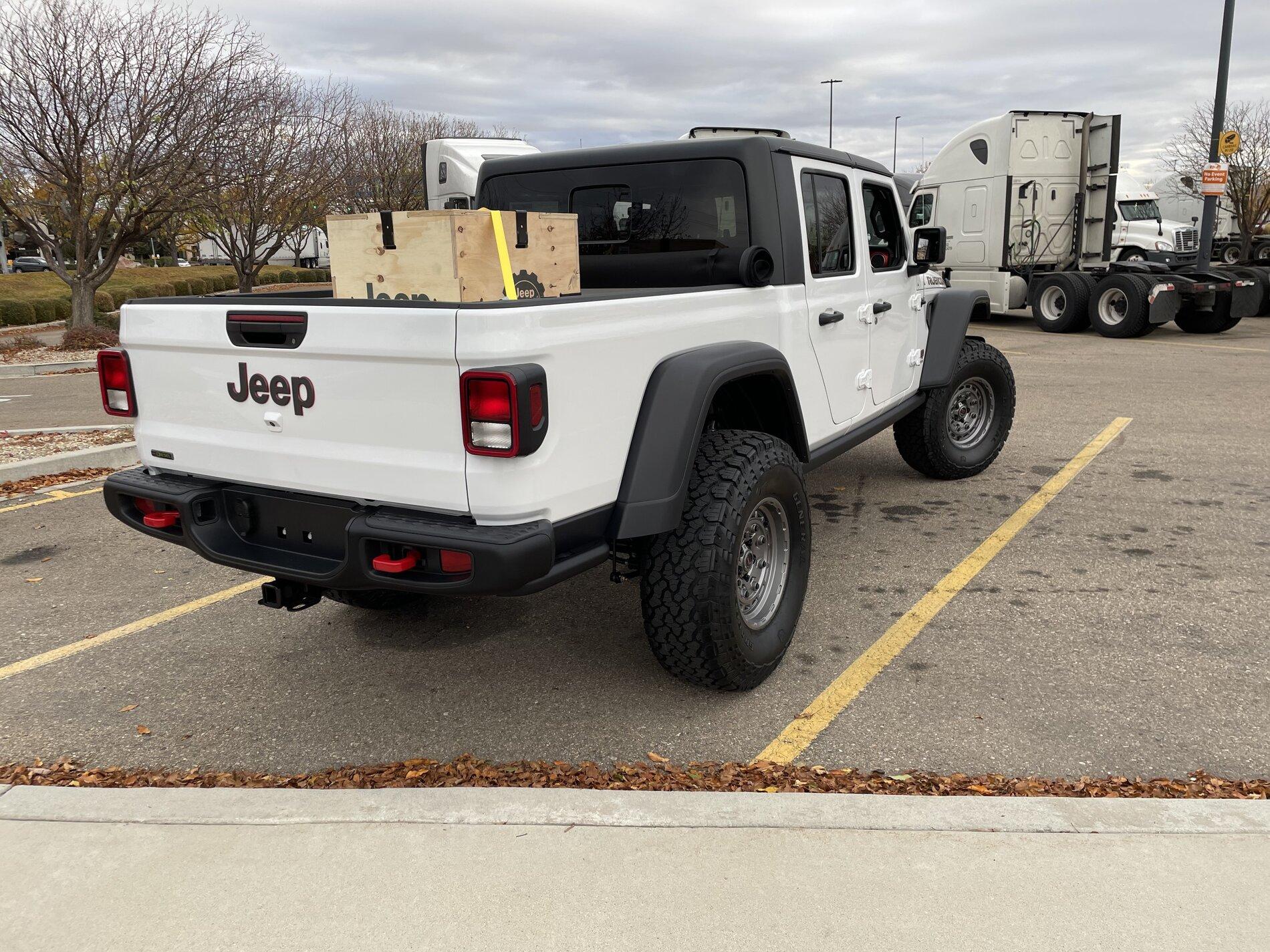 Jeep Gladiator Jefe’s Gladiator Rubicon EcoDiesel 6F4FF9B6-36C5-461A-AE88-2A376EB8ECD2