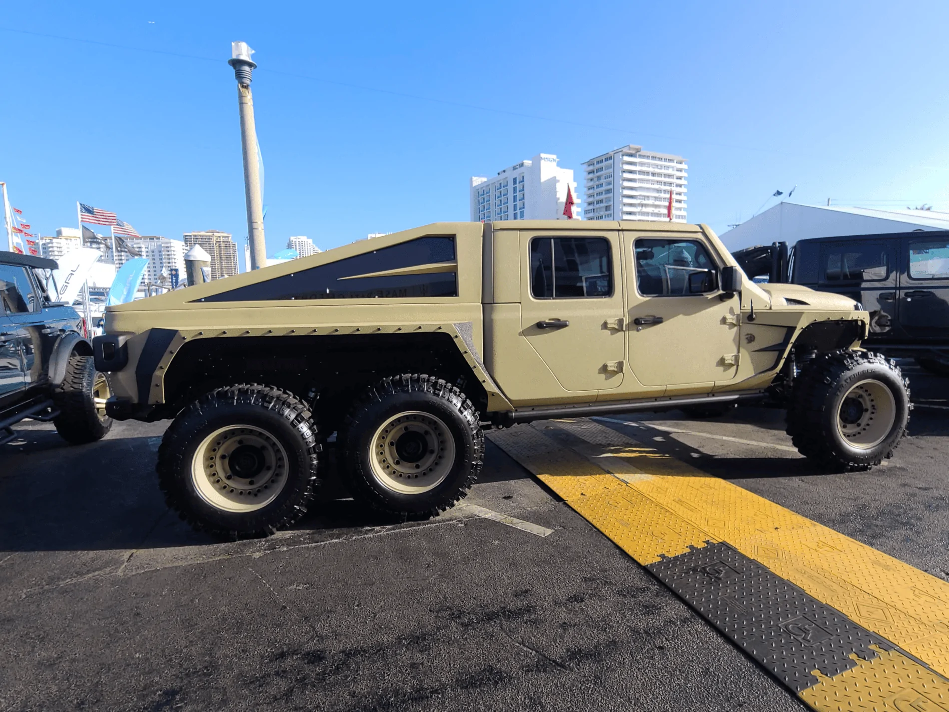 Jeep Gladiator I want one!!! 1635690706610