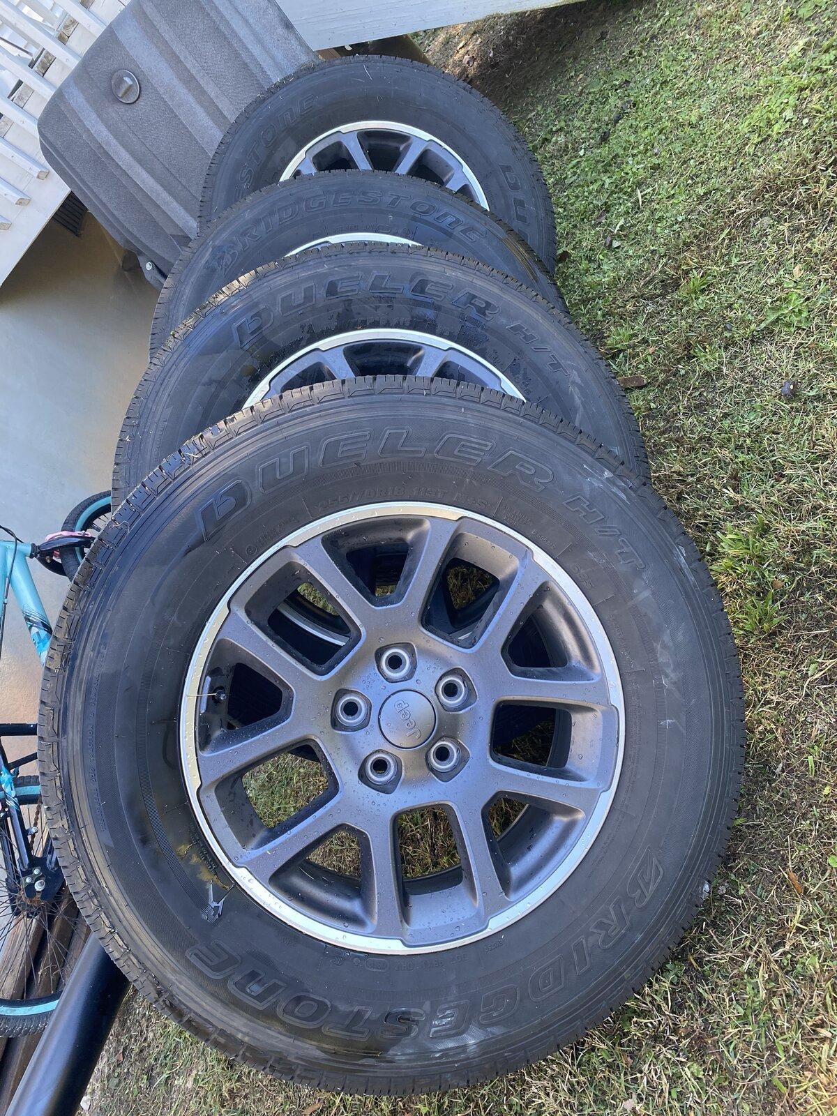 Jeep Gladiator For Sale: Overland edition takeoffs. 2327CC09-239E-4BA8-9824-5F3F18954558