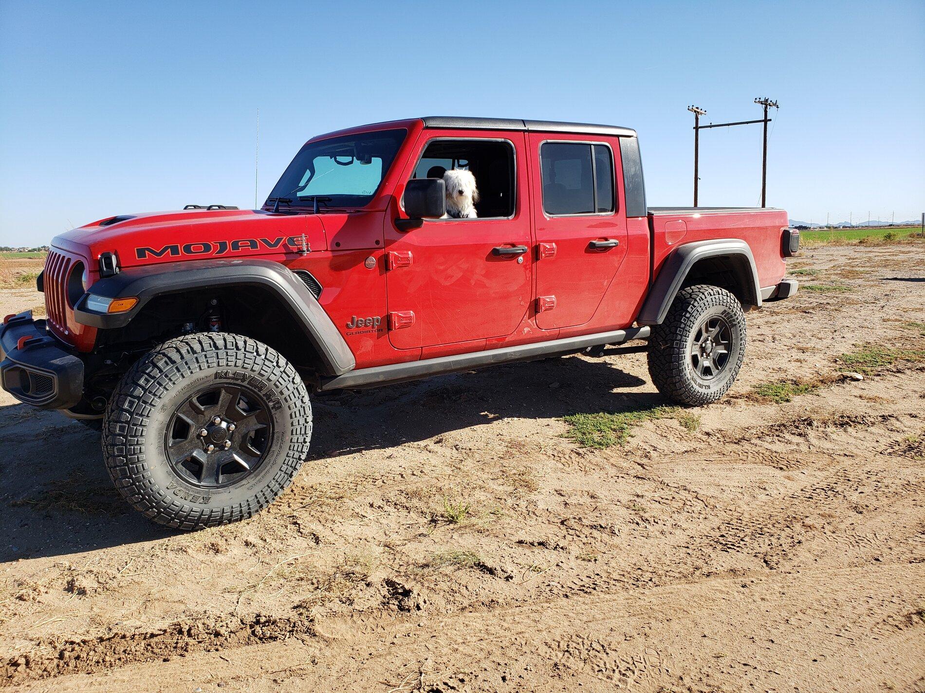 Jeep Gladiator Kenda Klever R/T KR601 35x10.50R17 20211031_145840