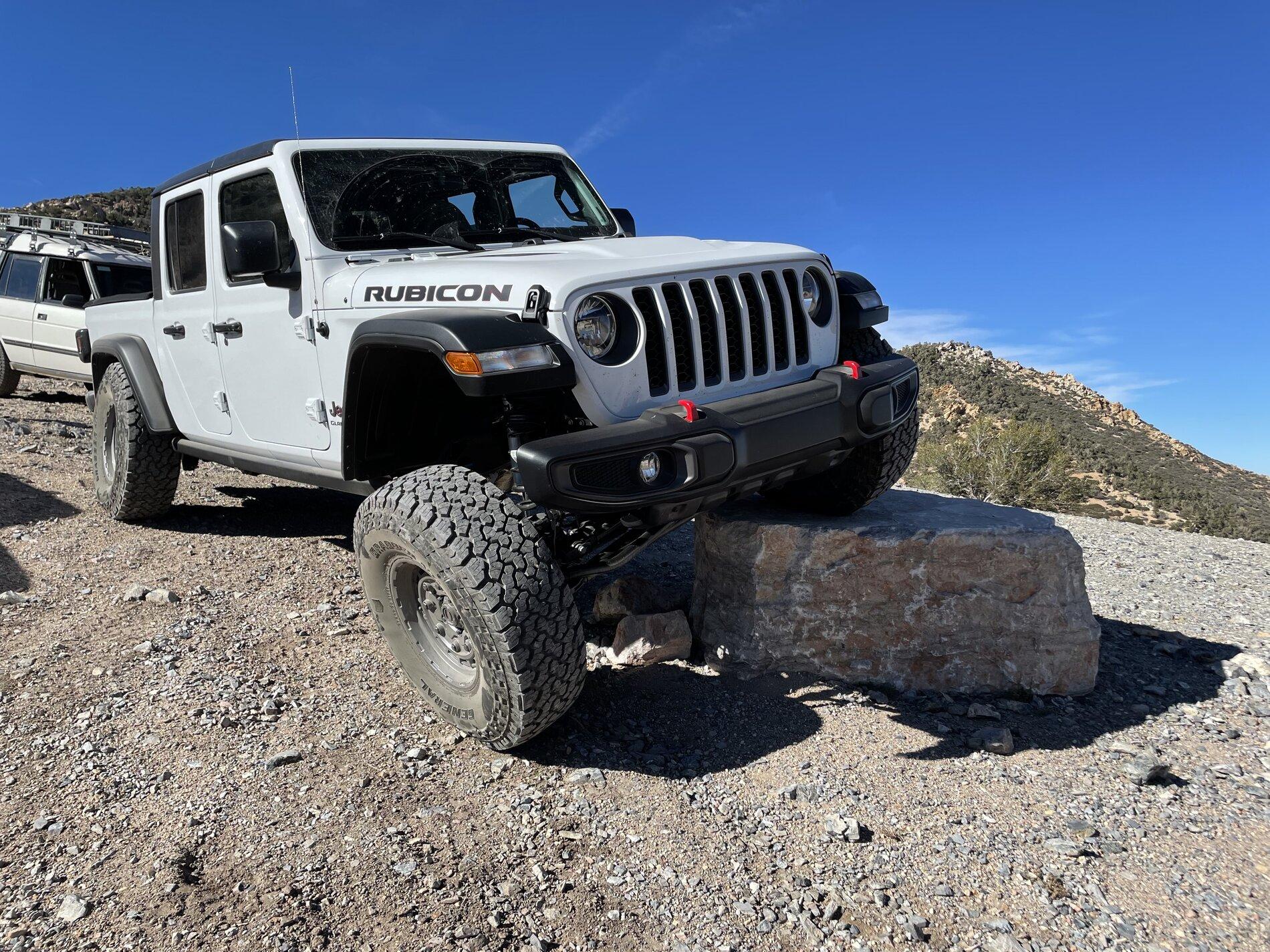 Jeep Gladiator Jefe’s Gladiator Rubicon EcoDiesel 015A9FEC-D5F0-404C-BA8A-EB2C8AD0F37D