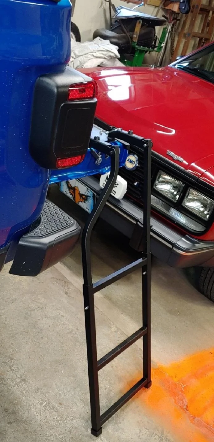 Jeep Gladiator Tailgate Damper barely noticeable 20201022_161531_HDR