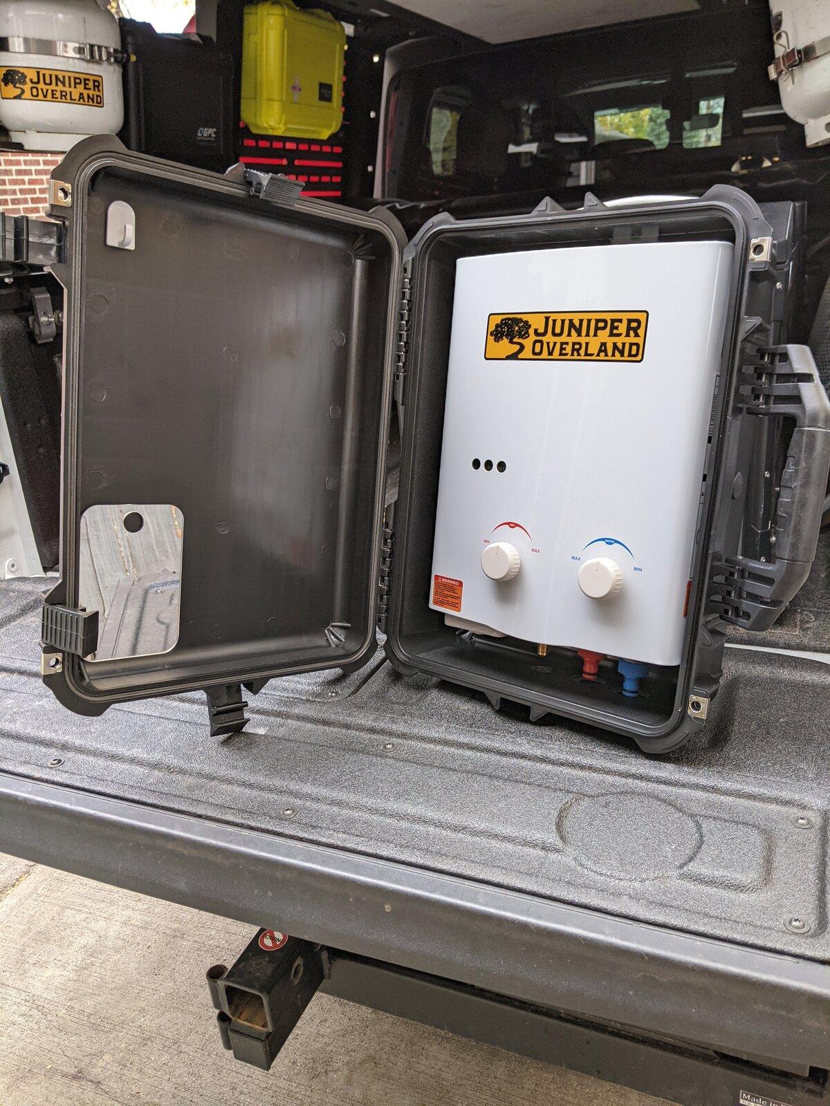 Jeep Gladiator Shower / Hot Water on-board system PXL_20211031_171529441