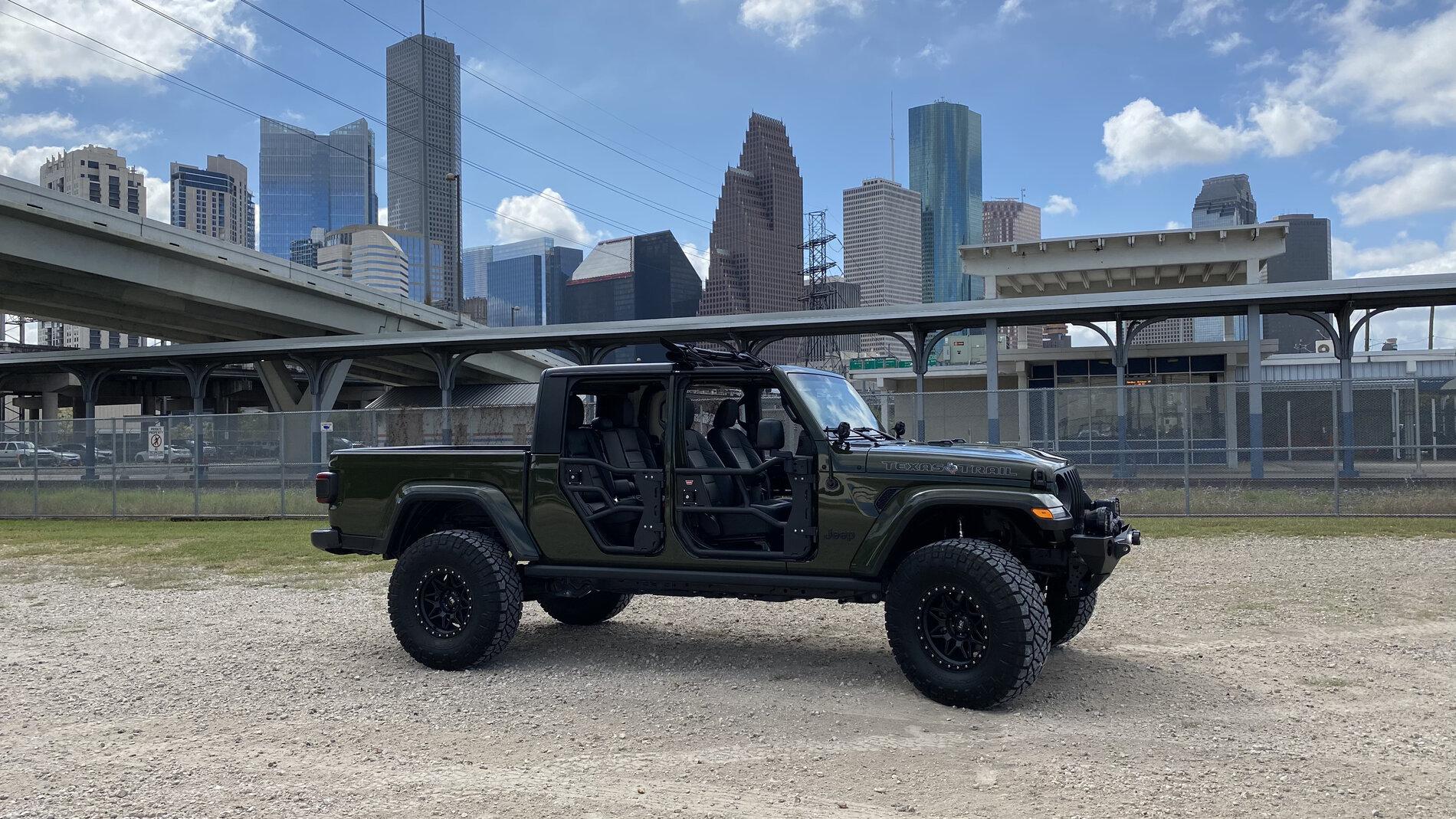 Jeep Gladiator Clayton Off Road JT Suspension Systems IMG_3870