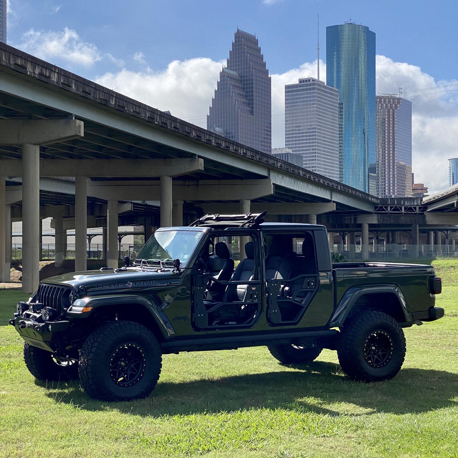 Jeep Gladiator Clayton Off Road JT Suspension Systems IMG_3815