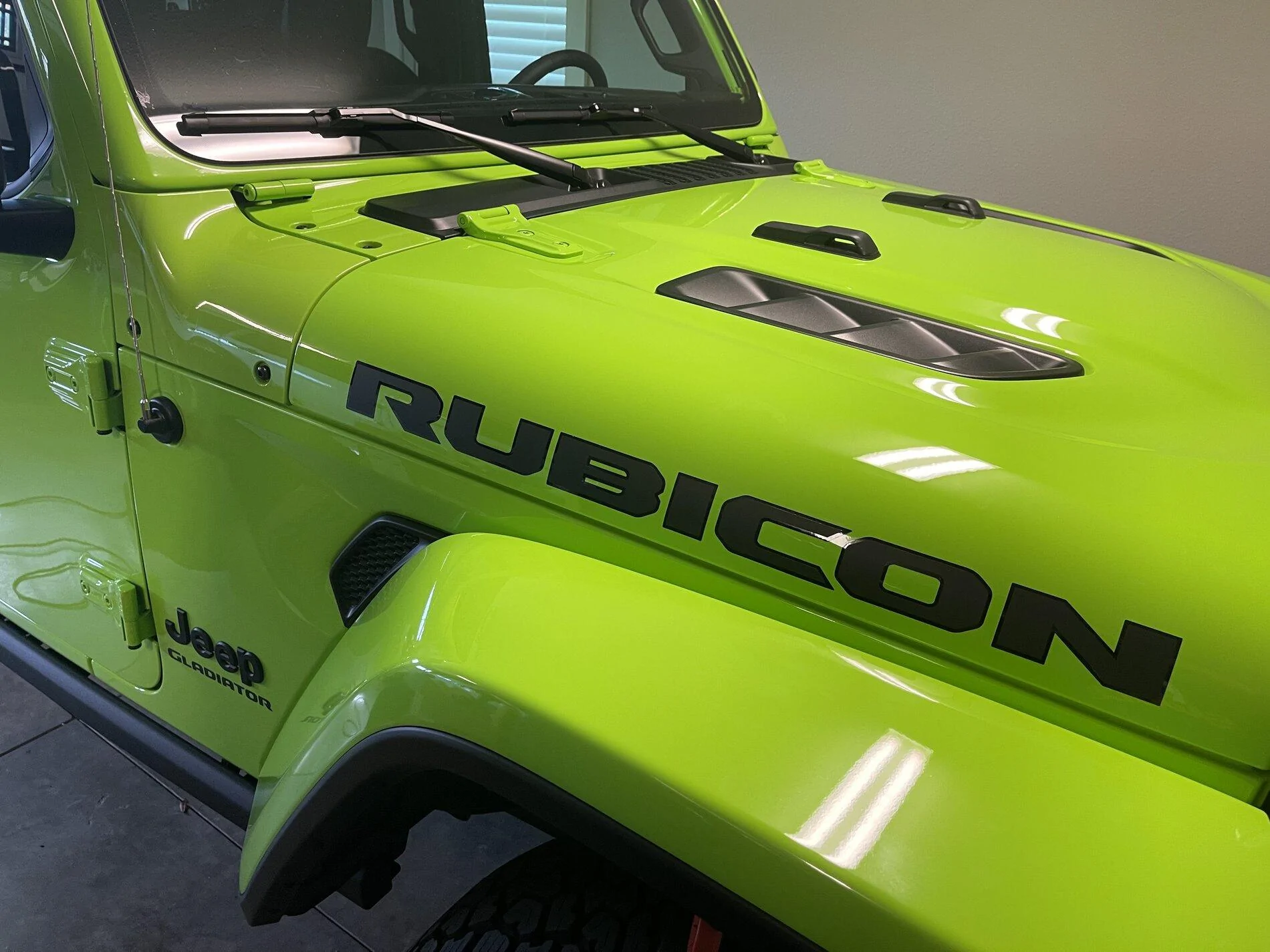 Jeep Gladiator GECKO GREEN Gladiator Club A6D6A010-2294-4C80-8825-761AC01147AA