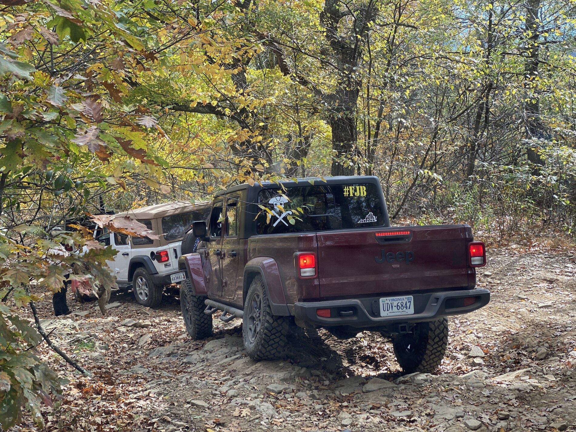 Jeep Gladiator Let's see those Fall Colors. flag2twist