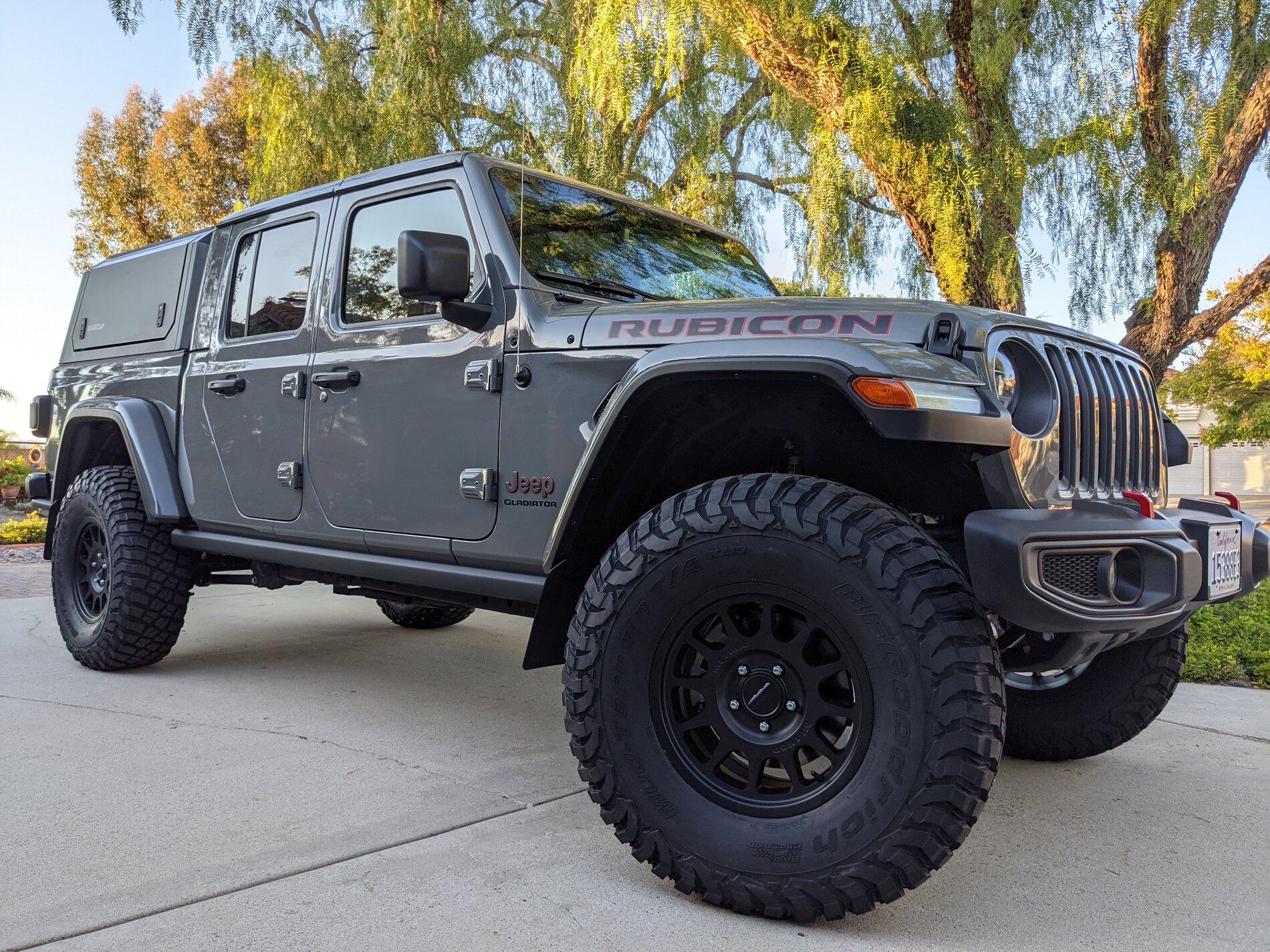 Jeep Gladiator AEV 2.5 Dual Sport Diesel Lift PXL_20211103_000129433