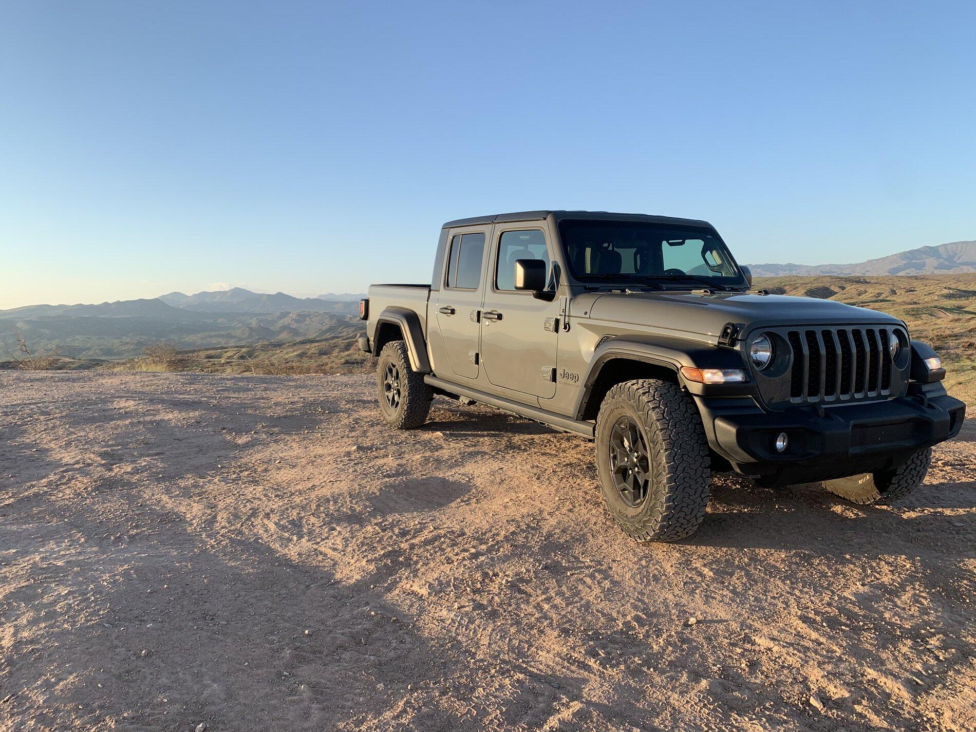 Jeep Gladiator Sport S Stock -> Current Build 6F2ECC77-7772-4244-8542-B520081FE4C7