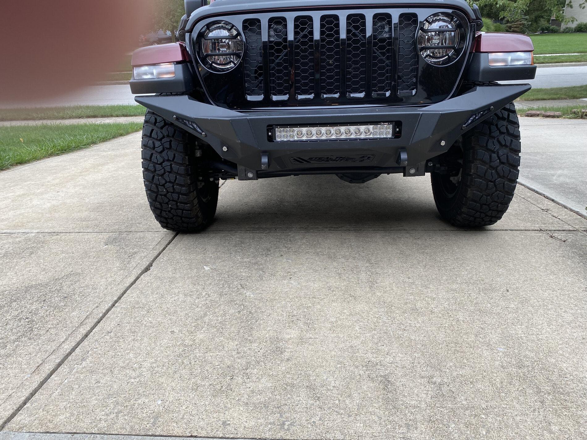 Jeep Gladiator Off road lights - what's everyone running? IMG_3367