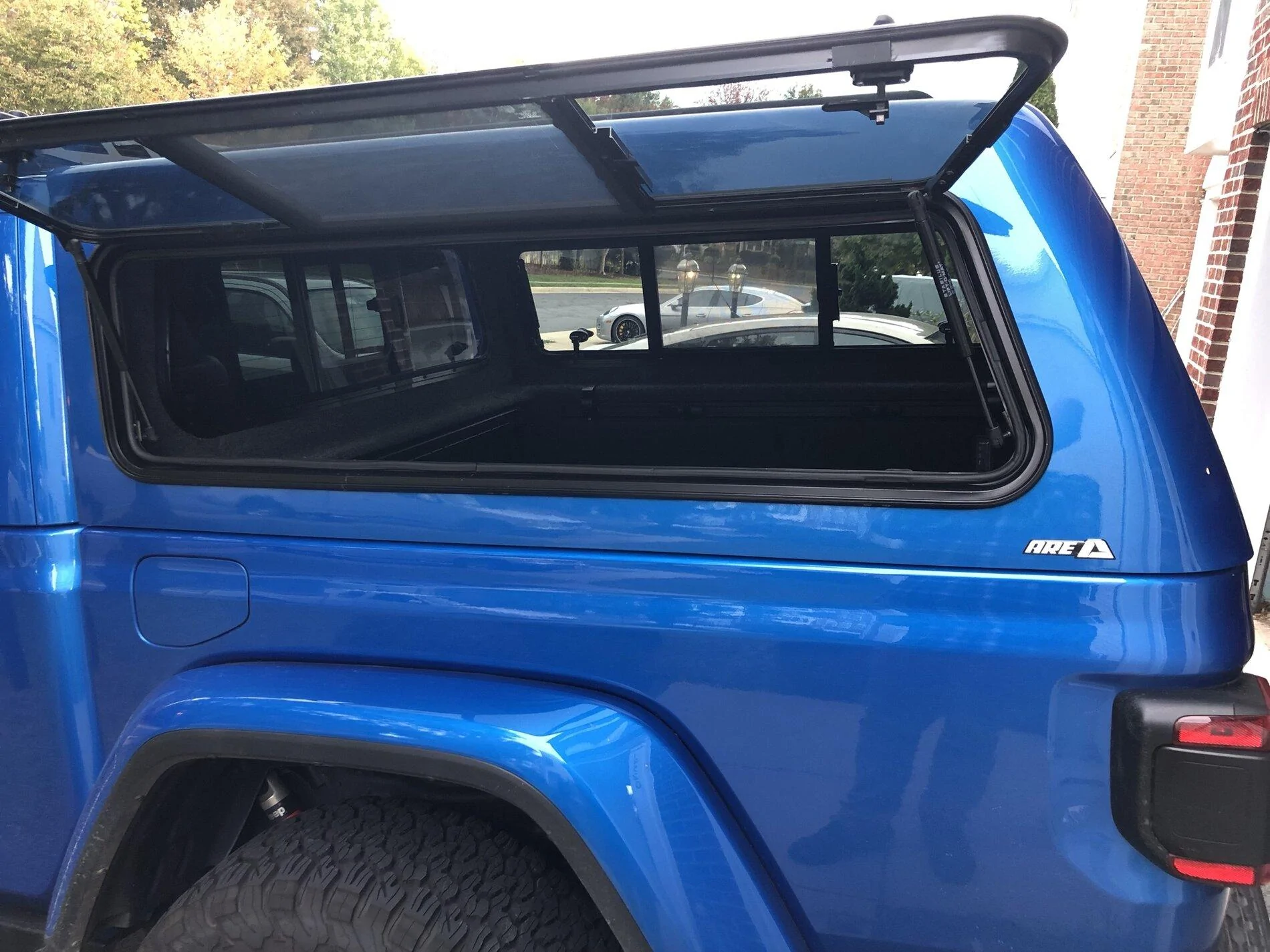 Jeep Gladiator Just ordered my ARE CX Classic... IMG_2313