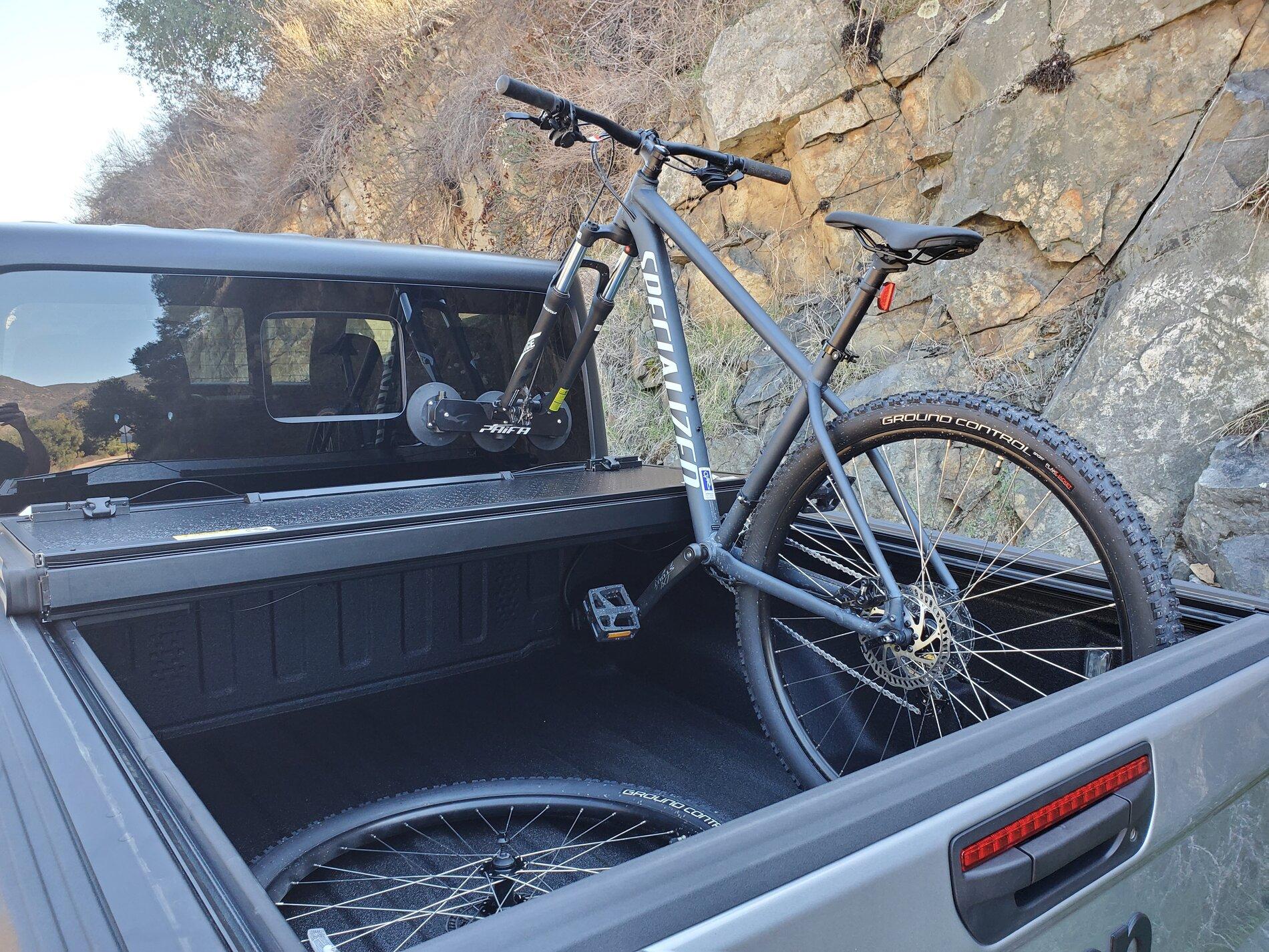 Jeep Gladiator For anyone looking to haul bikes and rock a hard trifold cover 20211103_120847