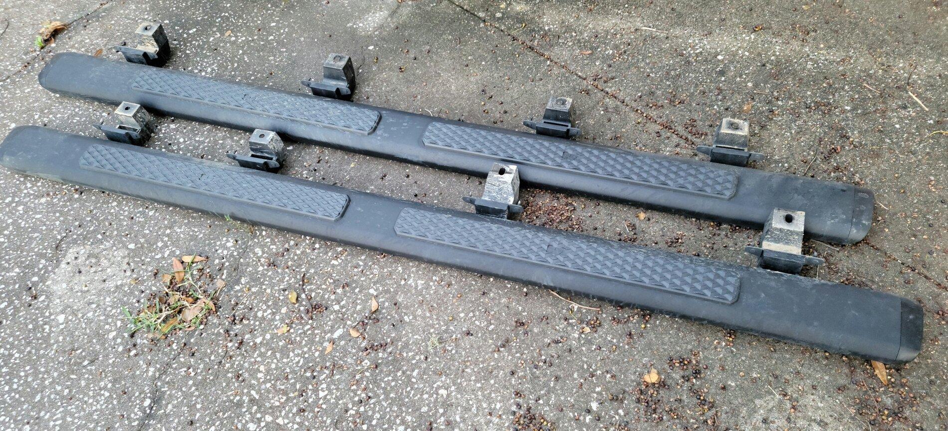 Jeep Gladiator Mopar Step Rails Tampa area 20211103_182904