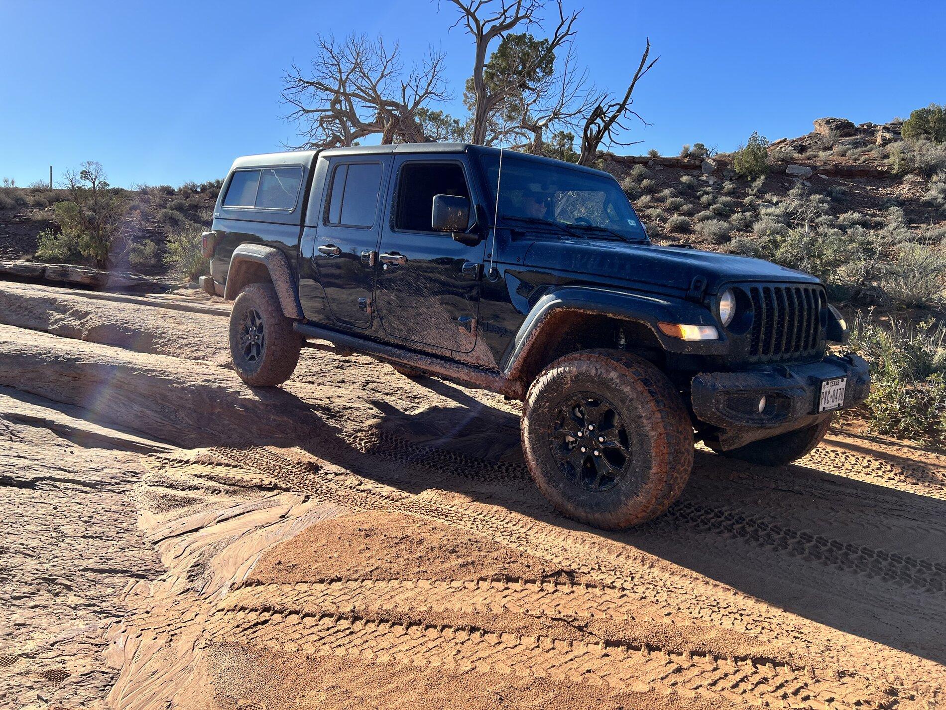 Jeep Gladiator Let's see your 285/75 17 tires 998C4427-509B-4C77-812E-075467BD3E1B