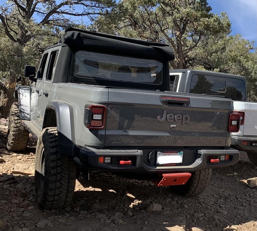 Jeep Gladiator Off road lights - what's everyone running? jW90nn
