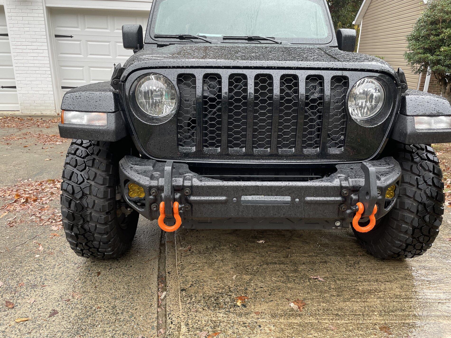 Jeep Gladiator Arcus bumper B08F33D5-CAFD-43C4-806E-8F7B1A444ACB