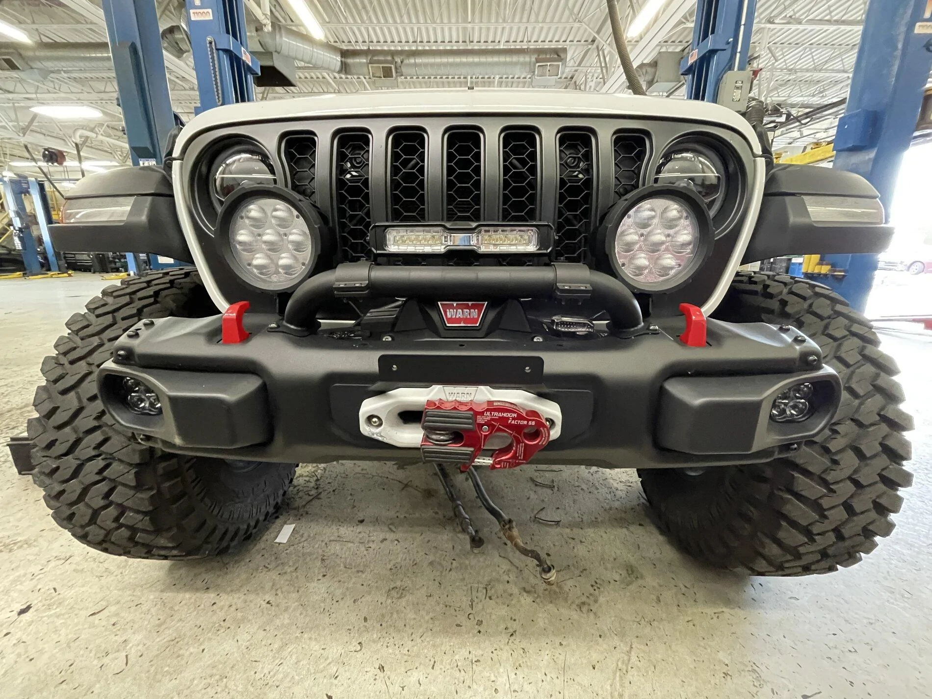 Jeep Gladiator My 21 80th anniversary ED D1E81594-4BA3-46FB-911E-D7ADEED66261