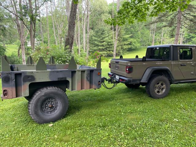 Jeep Gladiator Anyone buy military surplus? Trailer_03