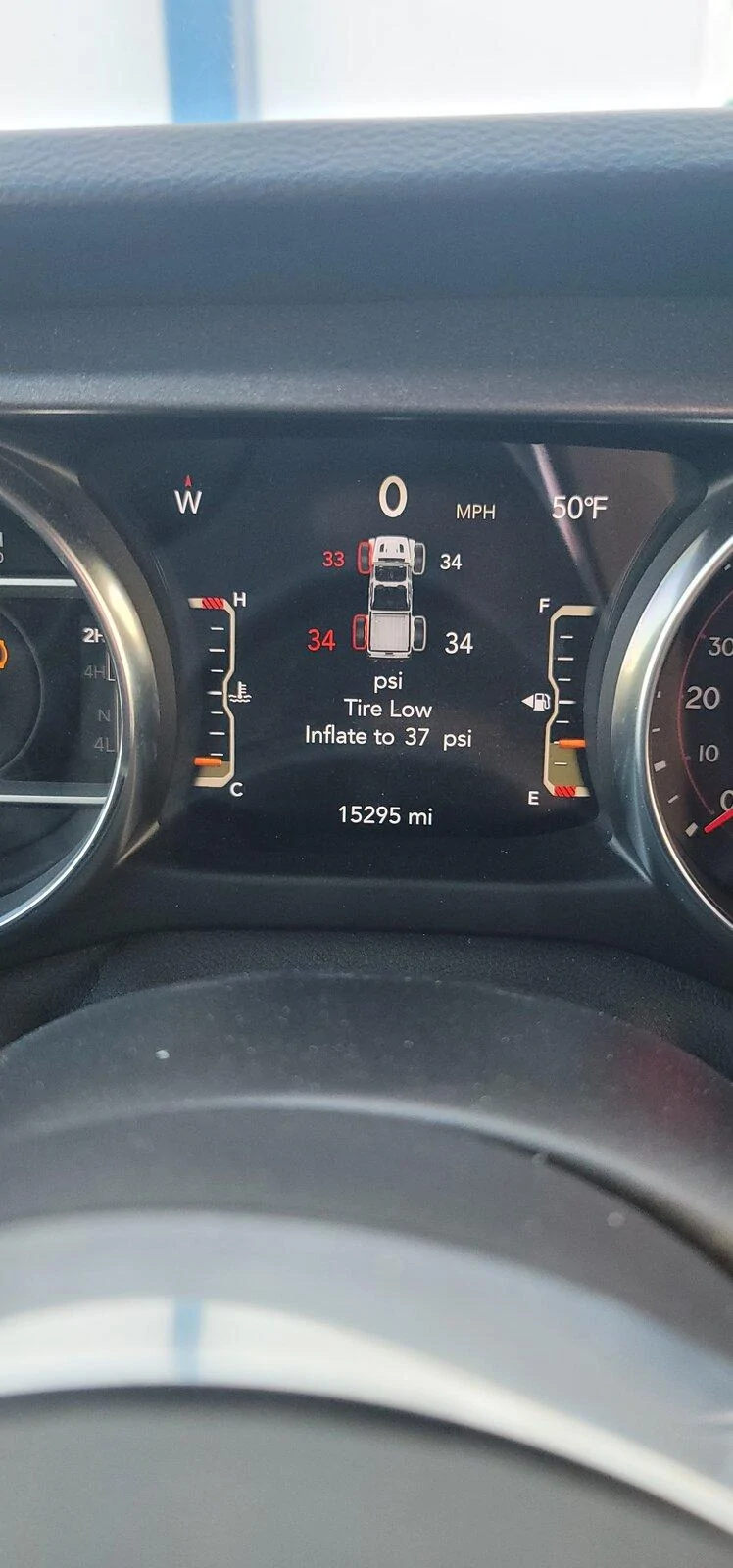 Jeep Gladiator Does this make sense to anyone else? 16361438526228693845085734954068