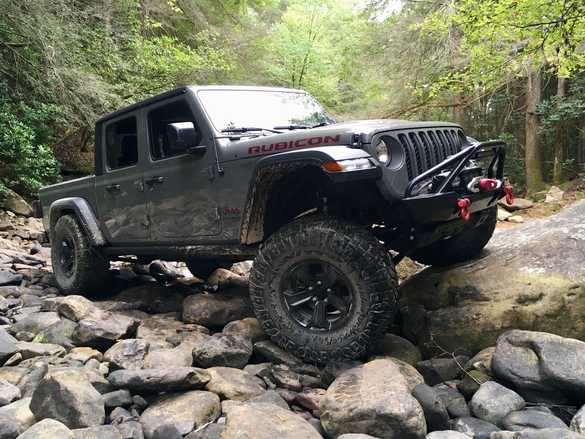 Jeep Gladiator Are Quadratec wheels decent? 248A4D7B-5869-4F41-9A0C-9C6264FEAE74