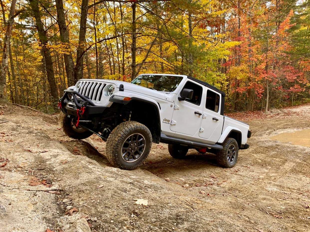 Jeep Gladiator Clayton Off Road JT Suspension Systems received_1027508767818610