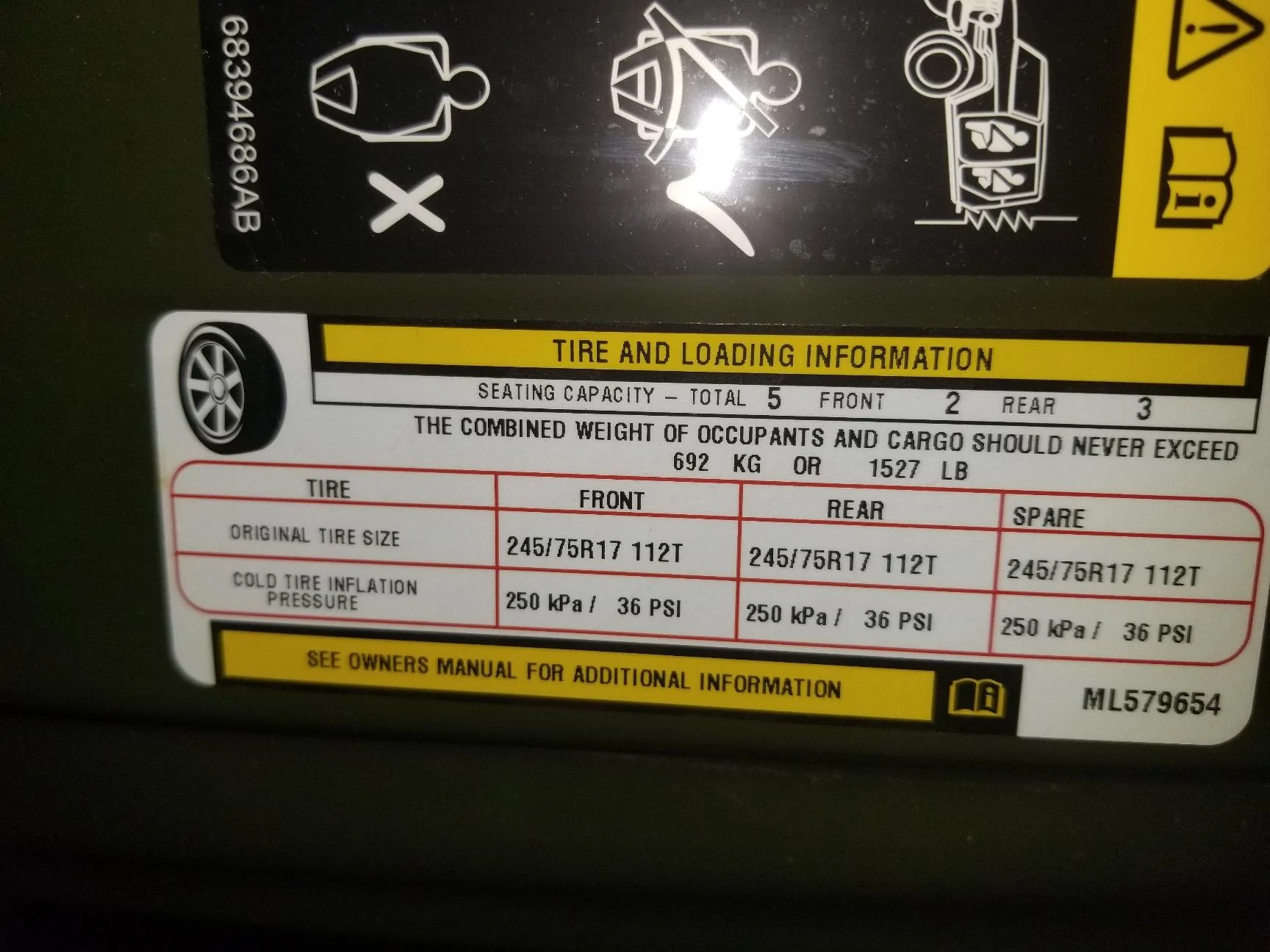 Jeep Gladiator 1086lb Payload capacity, Mojave. What? Capacity