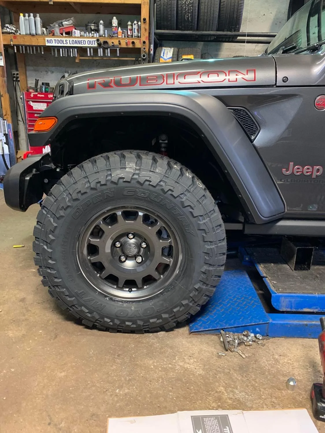 Jeep Gladiator 35s and No Lift Thread gladiator pic1